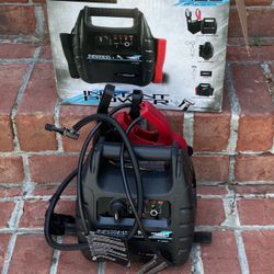 Schumacher Portable Charger