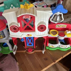 Little People Farmhouse