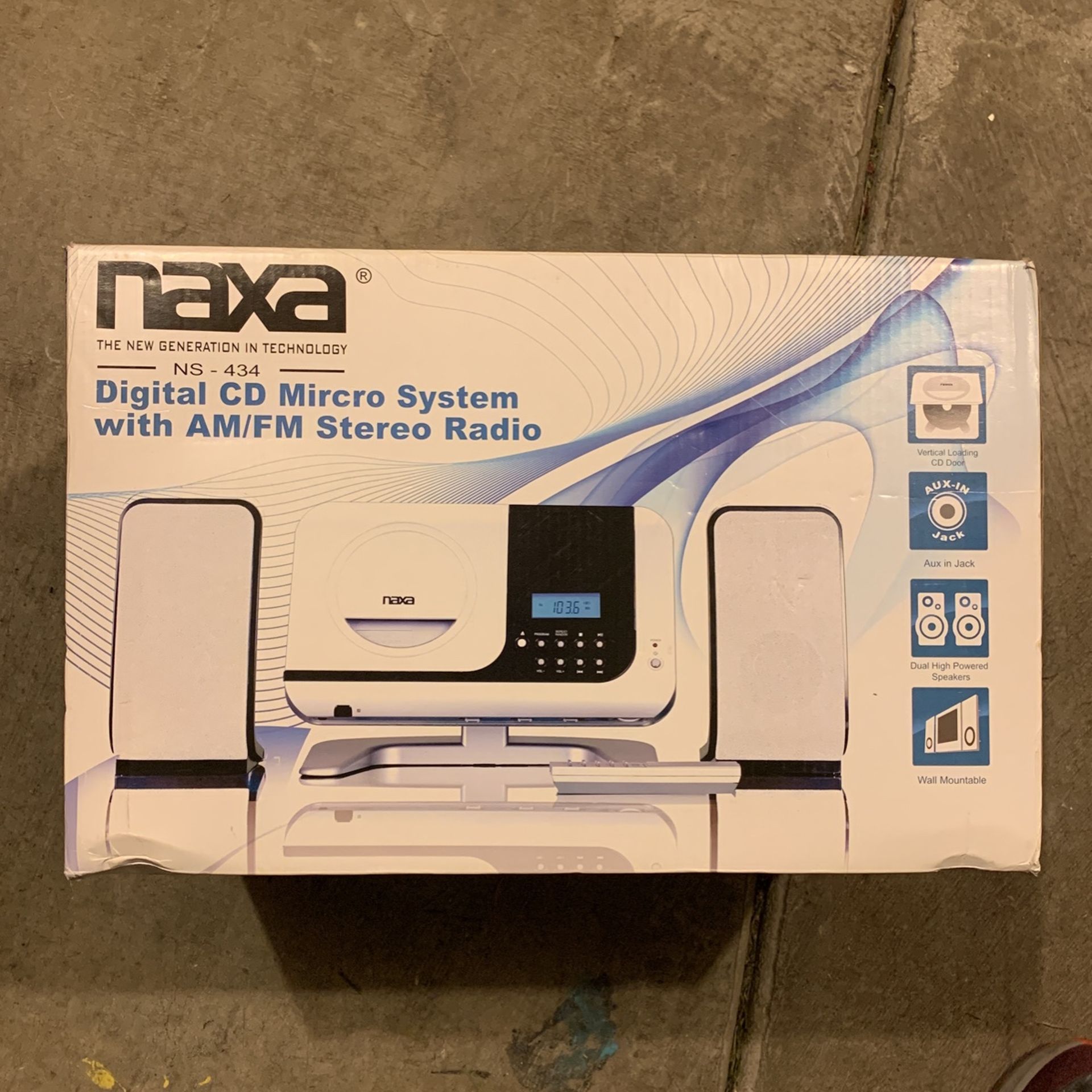 Digital Cd Micro System With Am/fm Radio