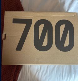 Yeezy 700 Boost