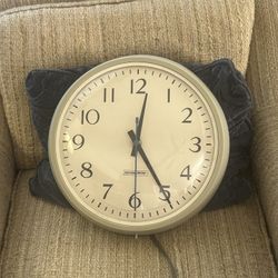 Time has come today; Classic Vintage Fully Operational Industrial Electric Clock: