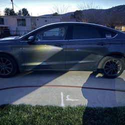 2017 Ford fusion SE