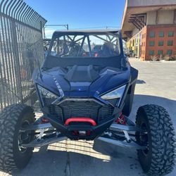 2022 Polaris Pro R 4 Premier 