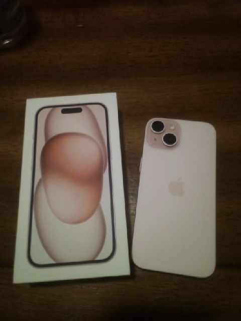 iPhone 15