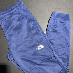 NORTHFACE SWEATS