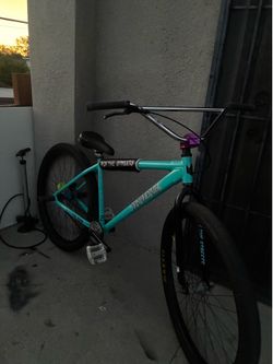 29er Throne Tiffany