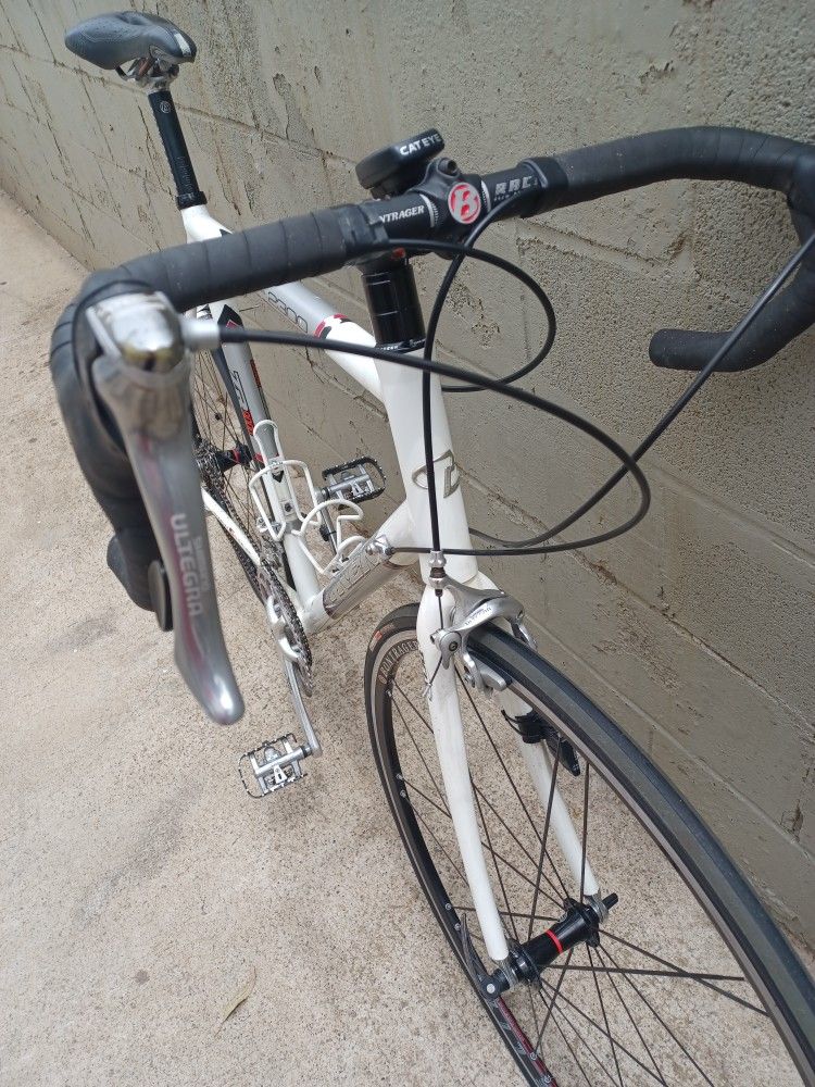 TREK Size 700 Frame 60cm Speed 27 Partes ultegra