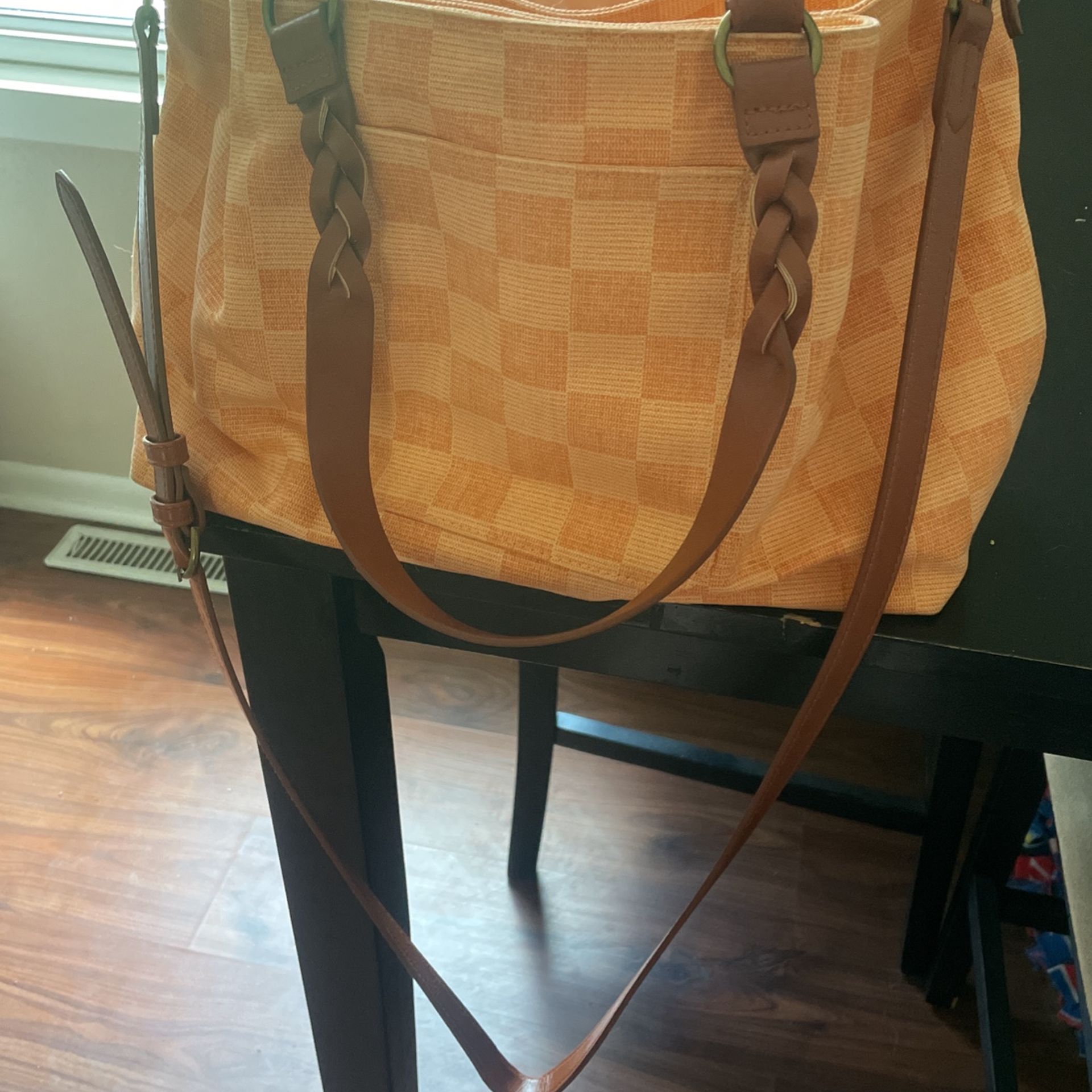 Universal Thread™️ Goods Co. Womens Purse.
