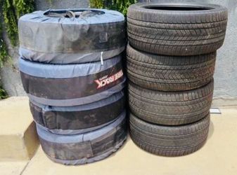 4x Pirelli Scorpion Winter Tires 265/35R22 & 285/35R22