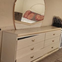 3 PIECE CREAM BEDROOM SET (as Is)