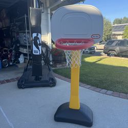 Little Tikes Basketball Set