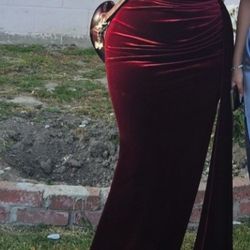 Red Velvet Prom Dress Size M