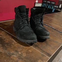 Black Mens 11 Timberlands