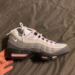 Air Max 95 Gun Smoke Foam