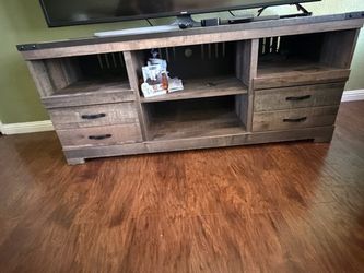 Tv stand