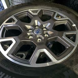 4 2025 FORD F150 20" RIMS&TIRES $1400