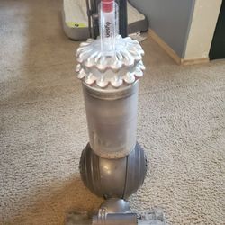 Dyson ball vacuum