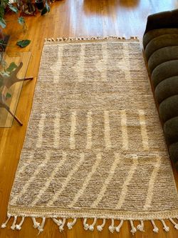 Authentic Moroccan Beni Ourain Rug, 5.5’ x 9’ Handwoven Wool