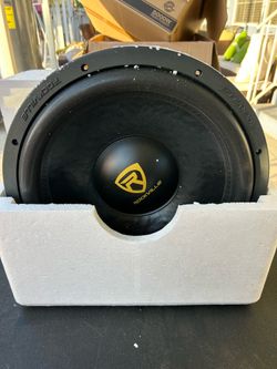 Rockville speaker