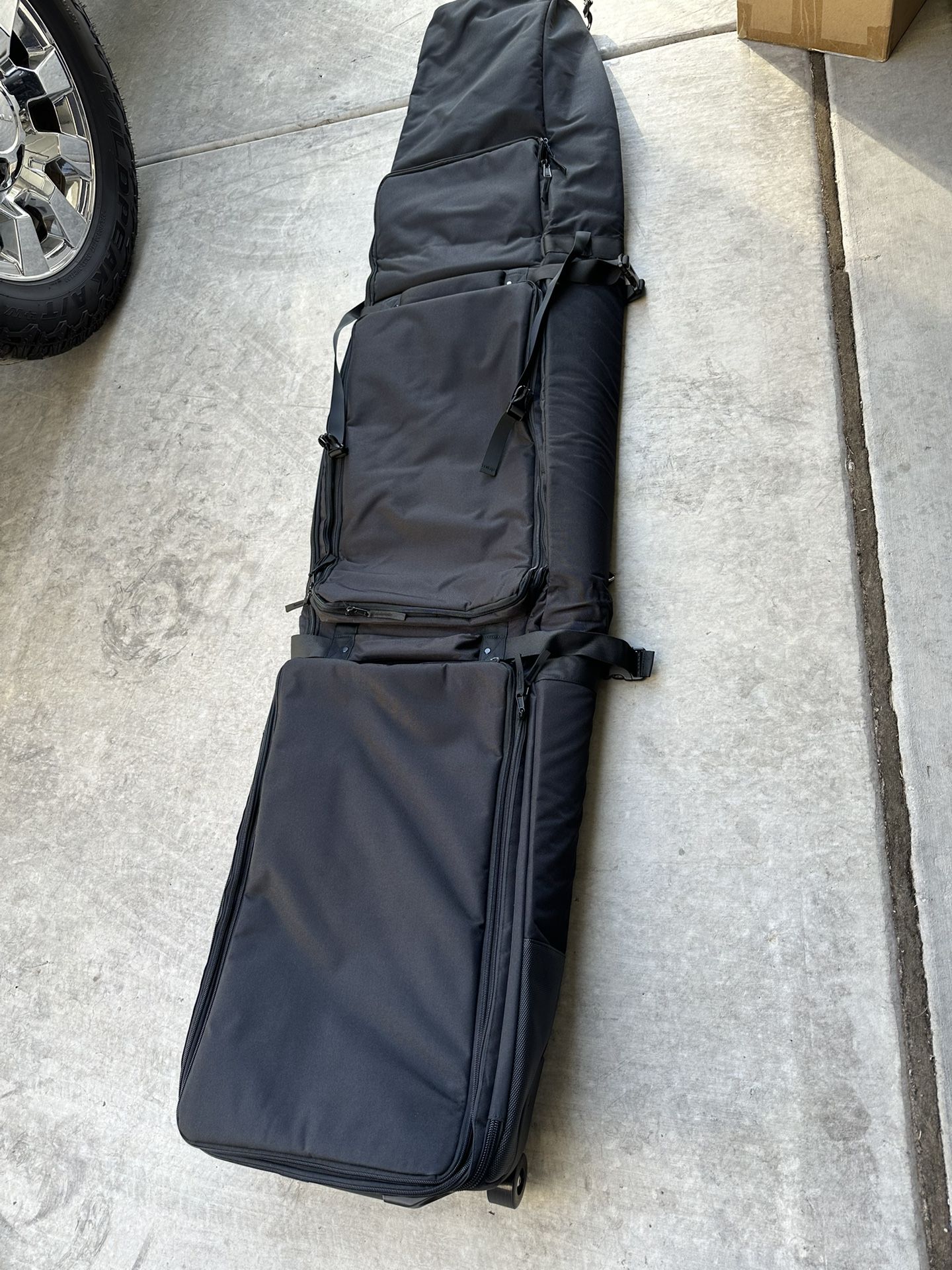 Oversize Snowboard Bag With Wheels
