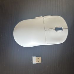 wireless gaming mouse