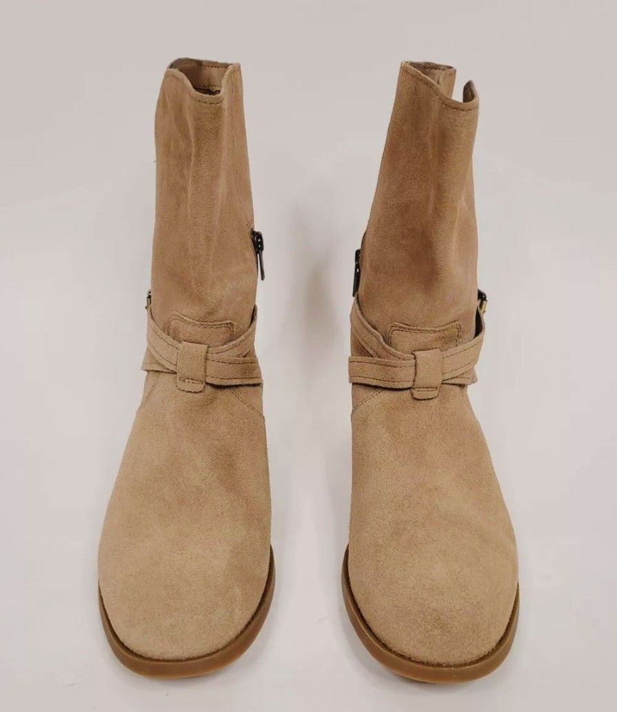 Koolaburra by Ugg Suede Boots 9