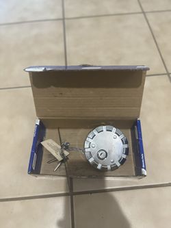 Truck Tank Lock For Kenworth