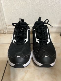 Nike women air shoes