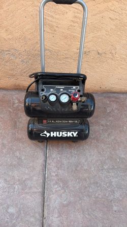 Husky 4 Gallon Portable Air Compressor
