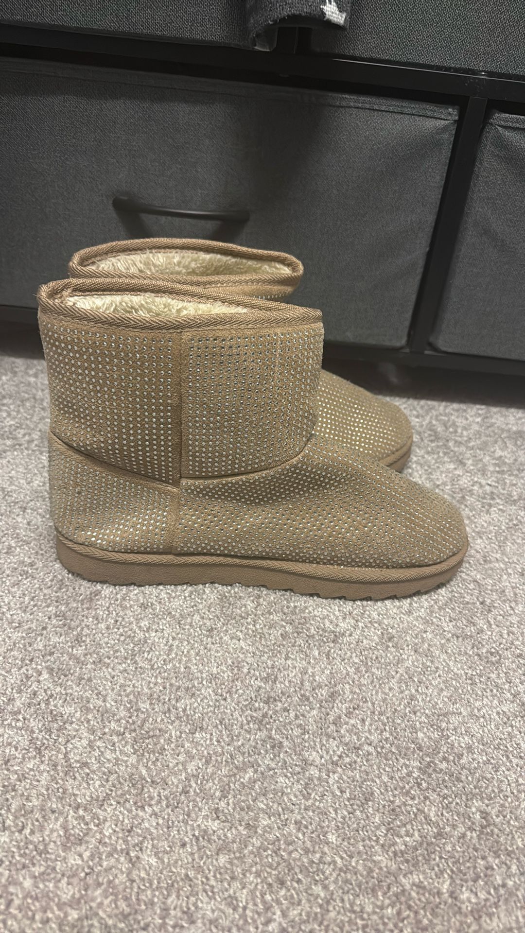 Women’s Size 10 Boots 