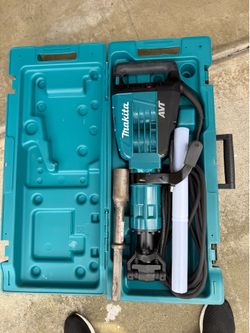 Makita AVT jackhammer
