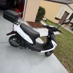50cc Tao Tao Scooter 