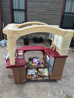 Step 2 Playhouse