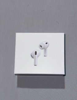 Apple AirPods 3rd Generation – Excellent Condition – Loud & Fully Working 🎧