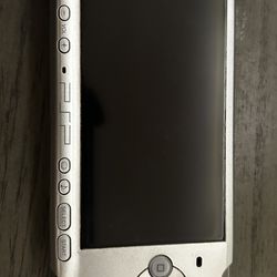 Silver PSP 3000 Bundle – 64GB Memory, Charger & Battery Included
