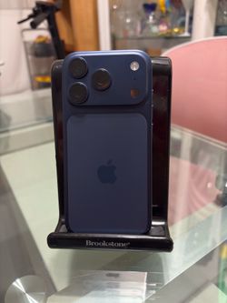 Apple, iPhone, 17 Pro Deep Blue, 256 GB Unlocked