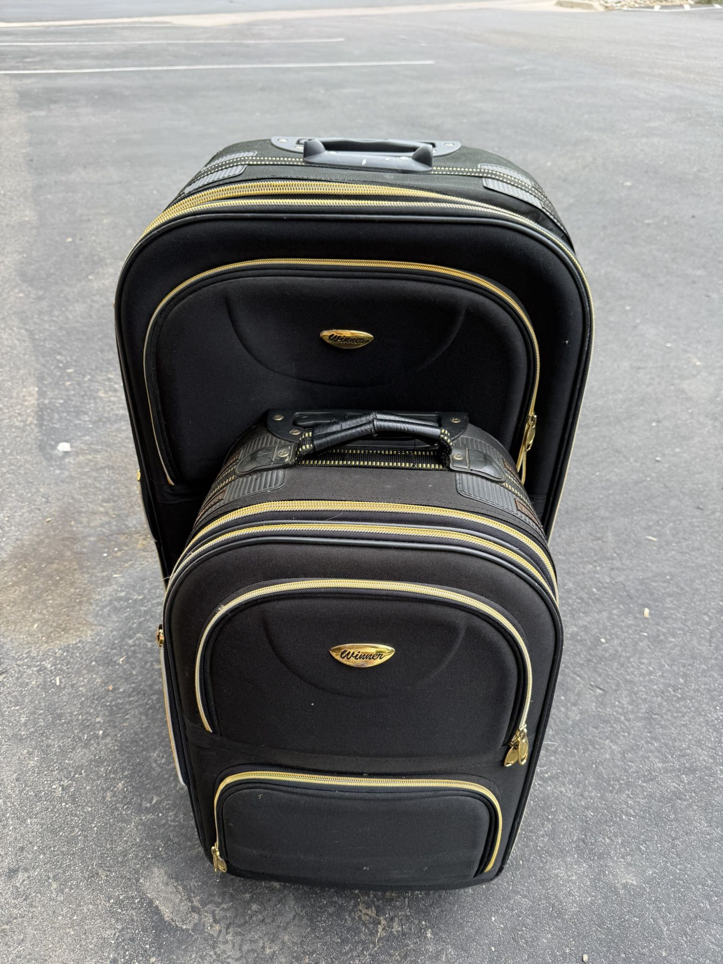 Luggage set