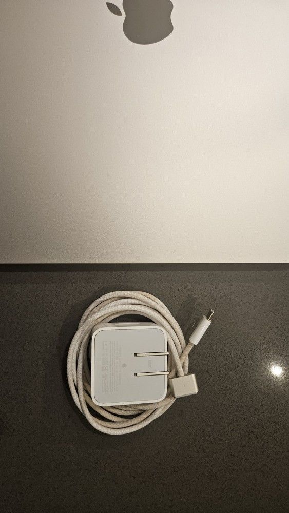 Original Apple 35w Dual Charger And USB C To MagSafe Cable 2m