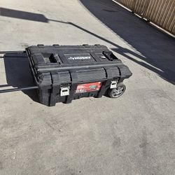  Tool Box Husky 25 Gal 