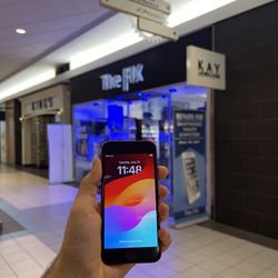 iPhone SE 64 Gb Unlocked