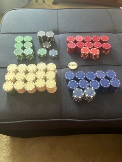 Poker chips (~480)