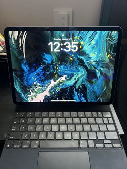 11 inch iPad Pro with Magic Keyboard