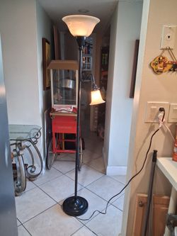 Leaving room lamp