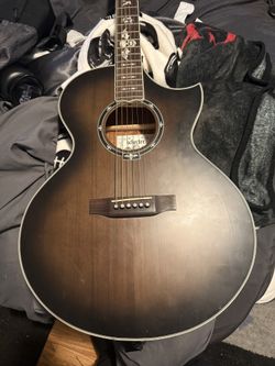Schecter syn Model Acoustic With Case