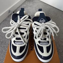 Designer Navy Sneakers LV Skate Low 8.5 Marco Island