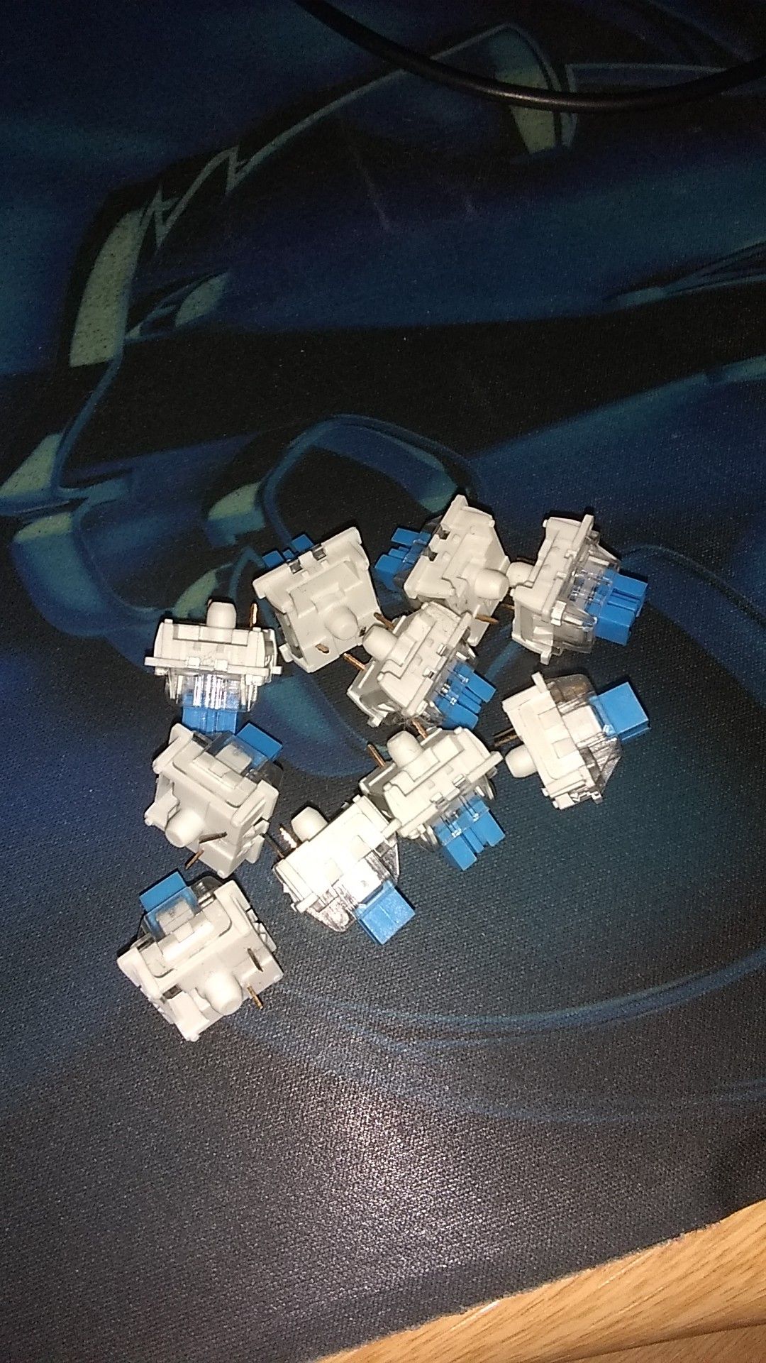 OUTEMU Blue 2 pin rgb switch's (10 peice)