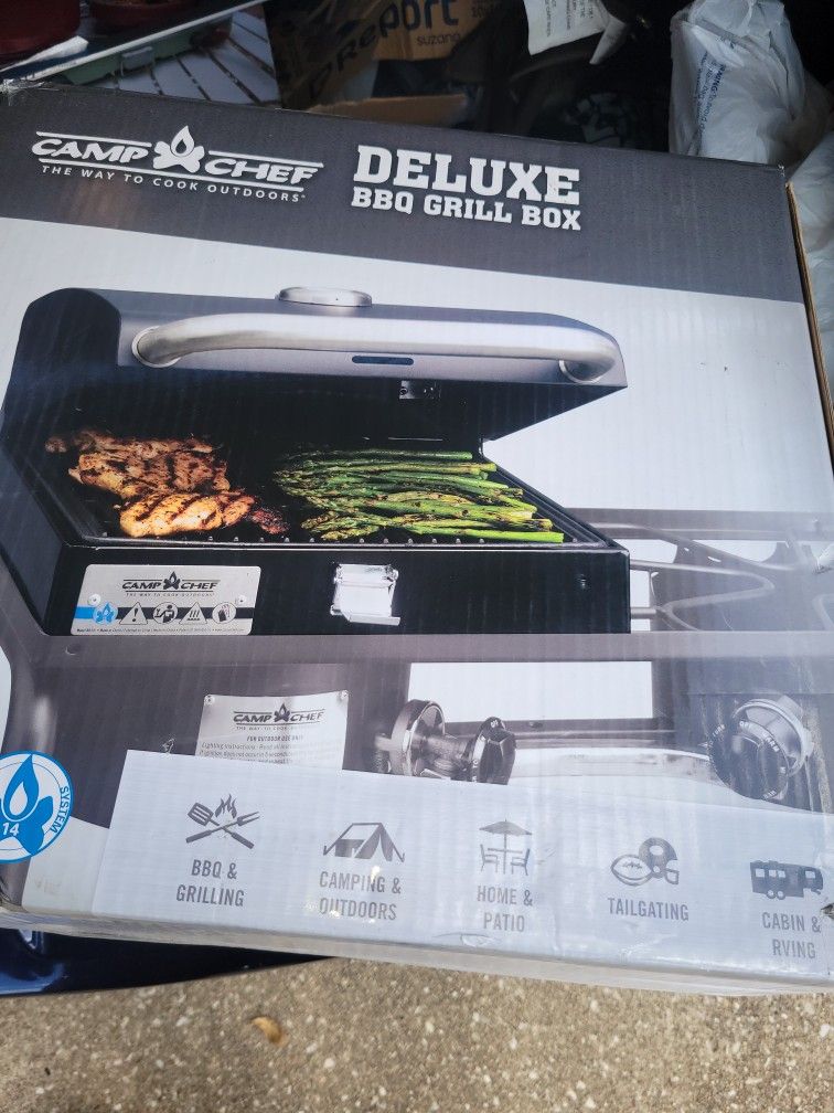 Camp Chef Deluxe BBQ Grill Box New