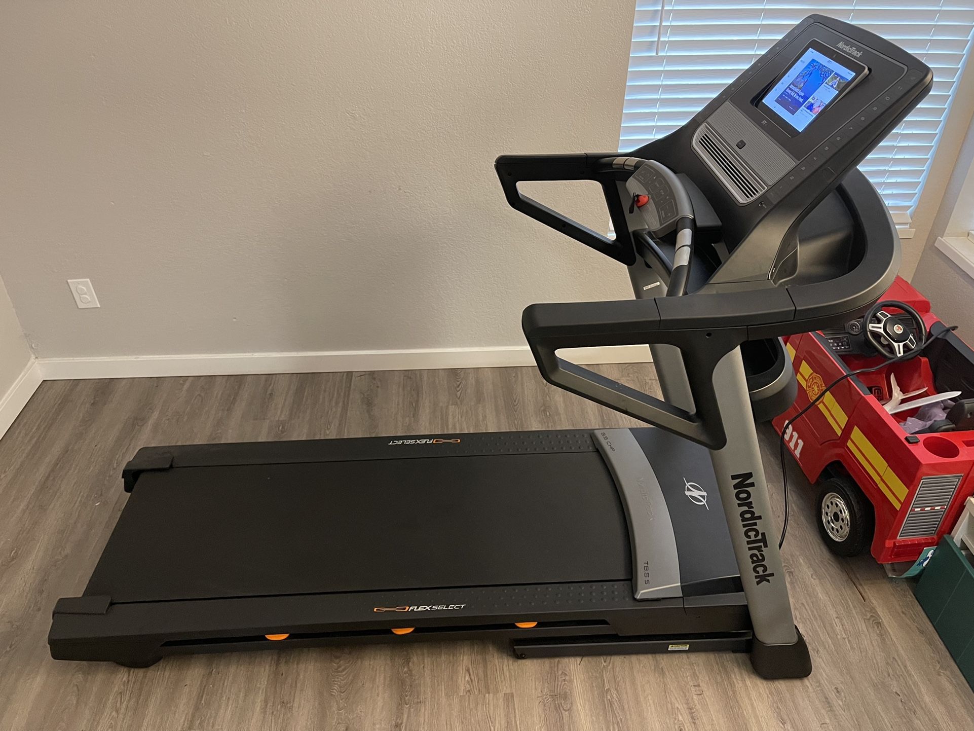 Nordictrack t8 5s hot sale