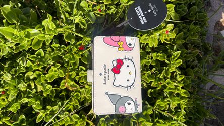 Hello kitty Kate spade wallet
