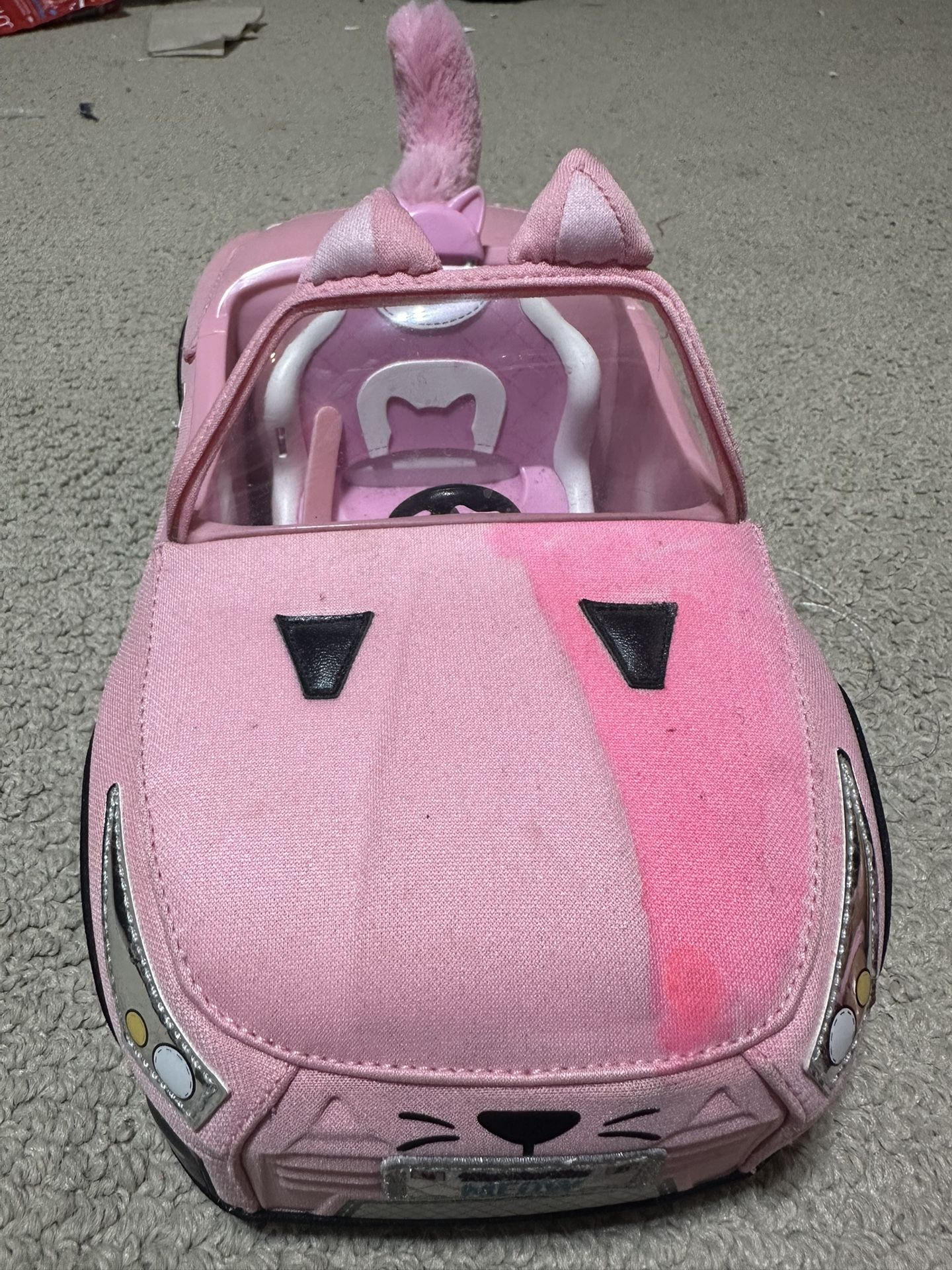 Nana Surprise Doll Car